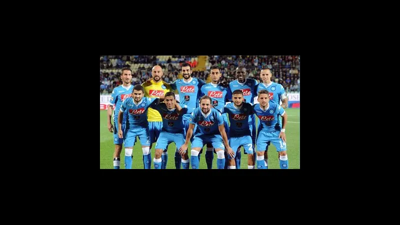 Cầu thủ Napoli đang dự báo phạt góc và thẻ phạt trước trận đấu với Lazio